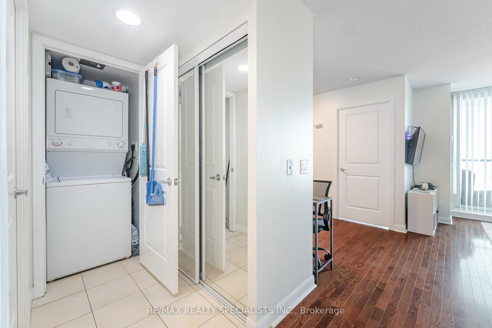 235 Sherway Gardens Road • #1609 • Toronto, ON photo 24