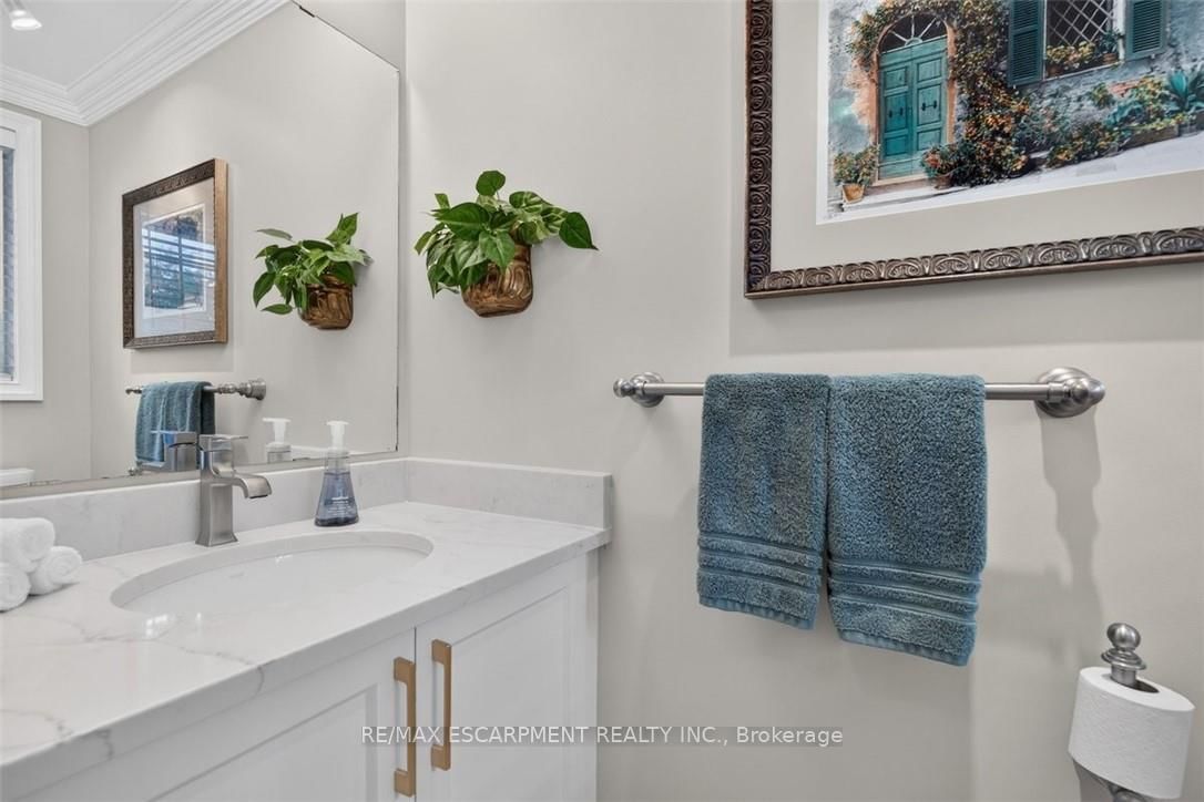 2151 Walkers Line • #8 • Burlington, ON photo 29