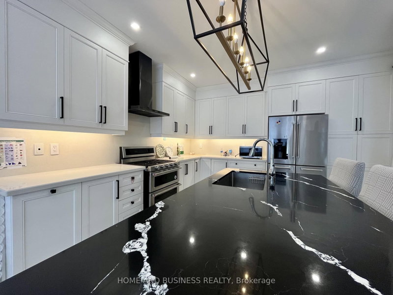 152 Marvin Oakville,ON L6H 0Z7 — Photo 11
