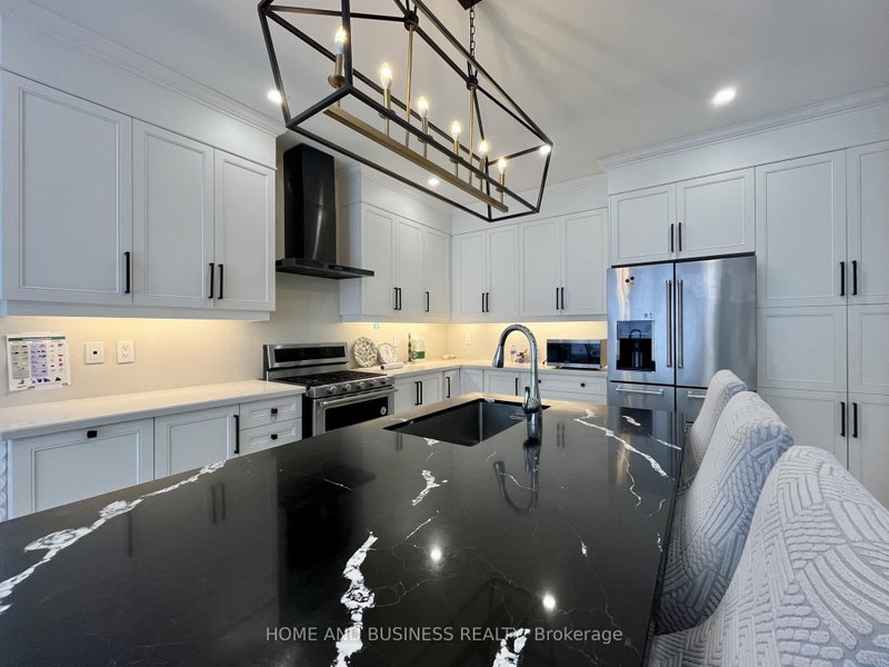 152 Marvin Oakville,ON L6H 0Z7 — Photo 6
