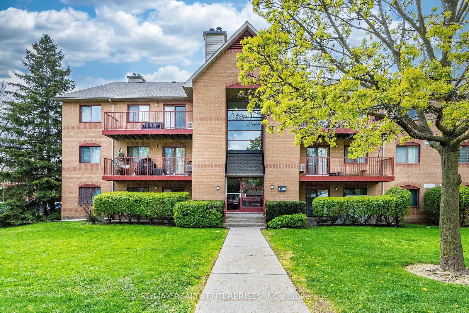 1508 Pilgrims Way • #832 • Oakville, ON photo 37