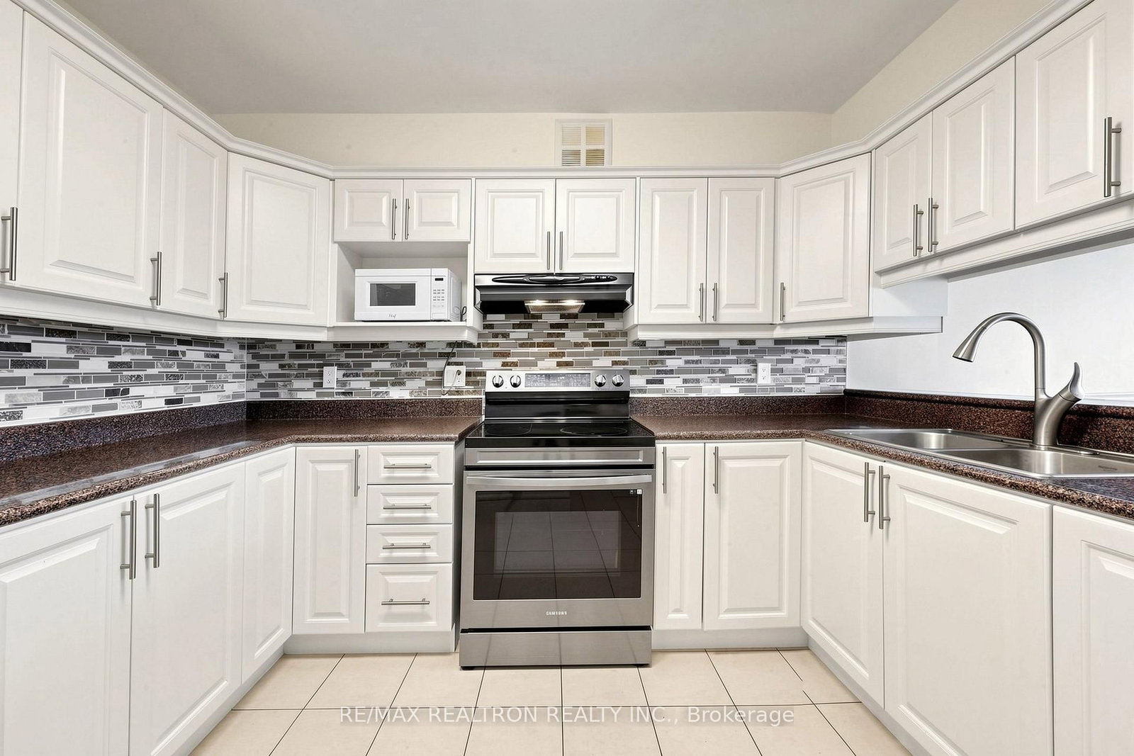 236 Albion Road • #1902 • Toronto, ON photo 13