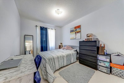 69 Clearfield Brampton,ON L6P 3J4 — Photo 23