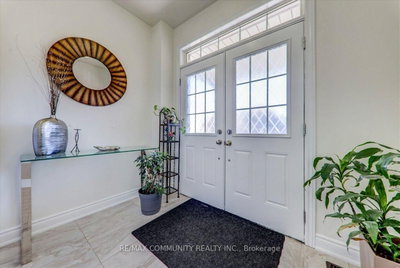 69 Clearfield Drive • Brampton, ON photo 5