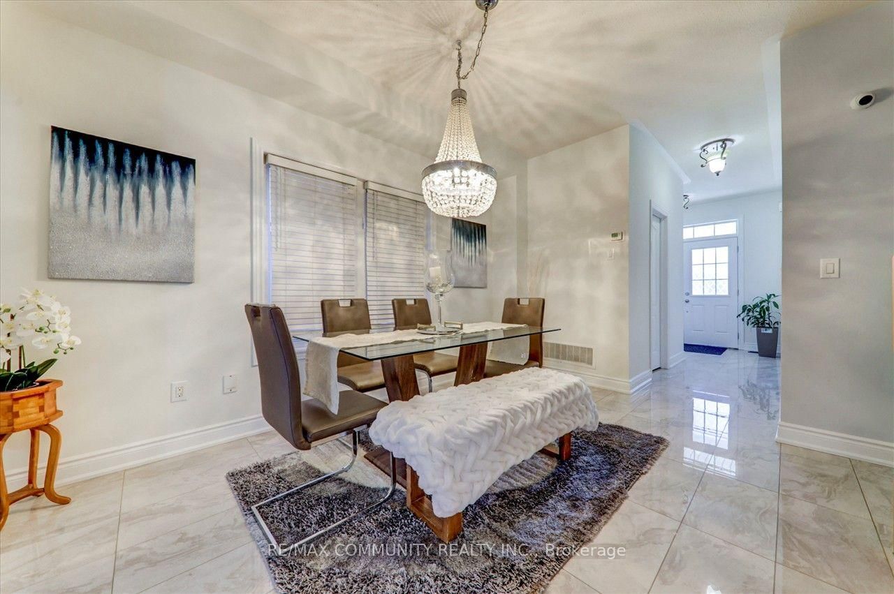 69 Clearfield Drive • Brampton, ON photo 8