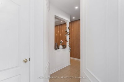452 Nairn Circle • Milton, ON photo 6