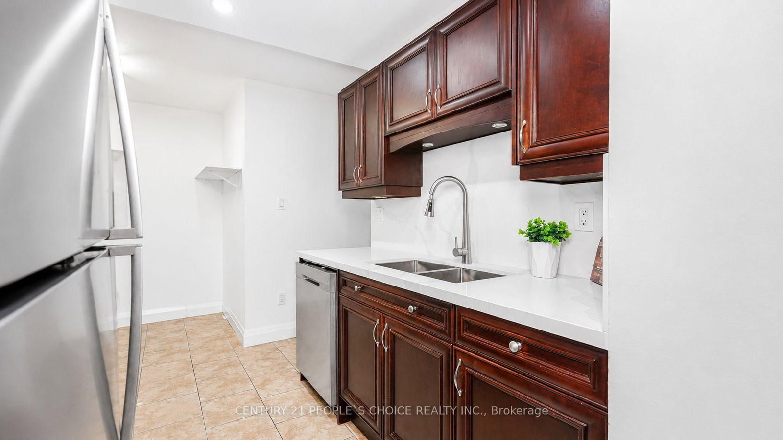 30 Malta Avenue • #302 • Brampton, ON photo 3
