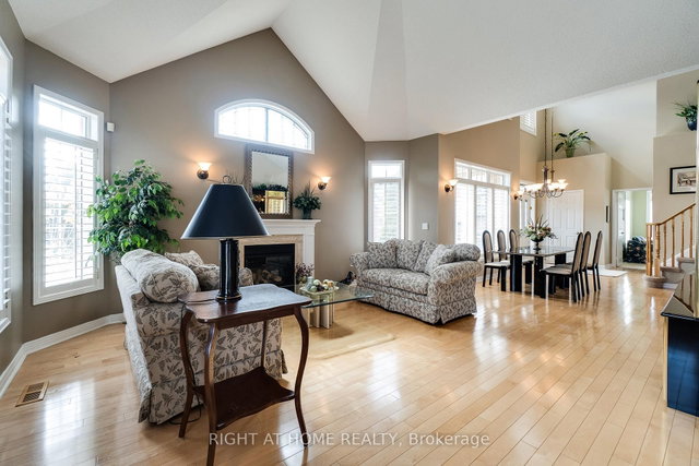 15 - 4280 Taywood Drive