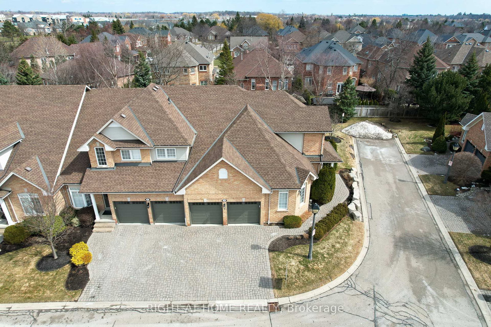 4280 Taywood Drive • #15 • Burlington, ON photo 37