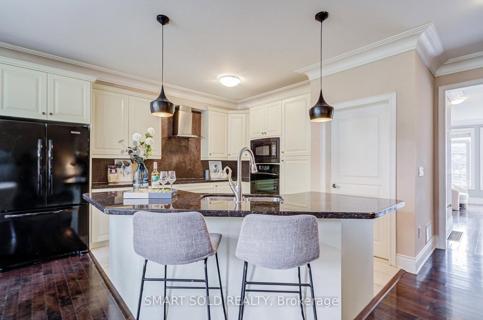 4123 Shipp Drive • Mississauga, ON photo 17