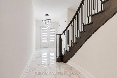 62 Royal Fern Crescent — photo 6