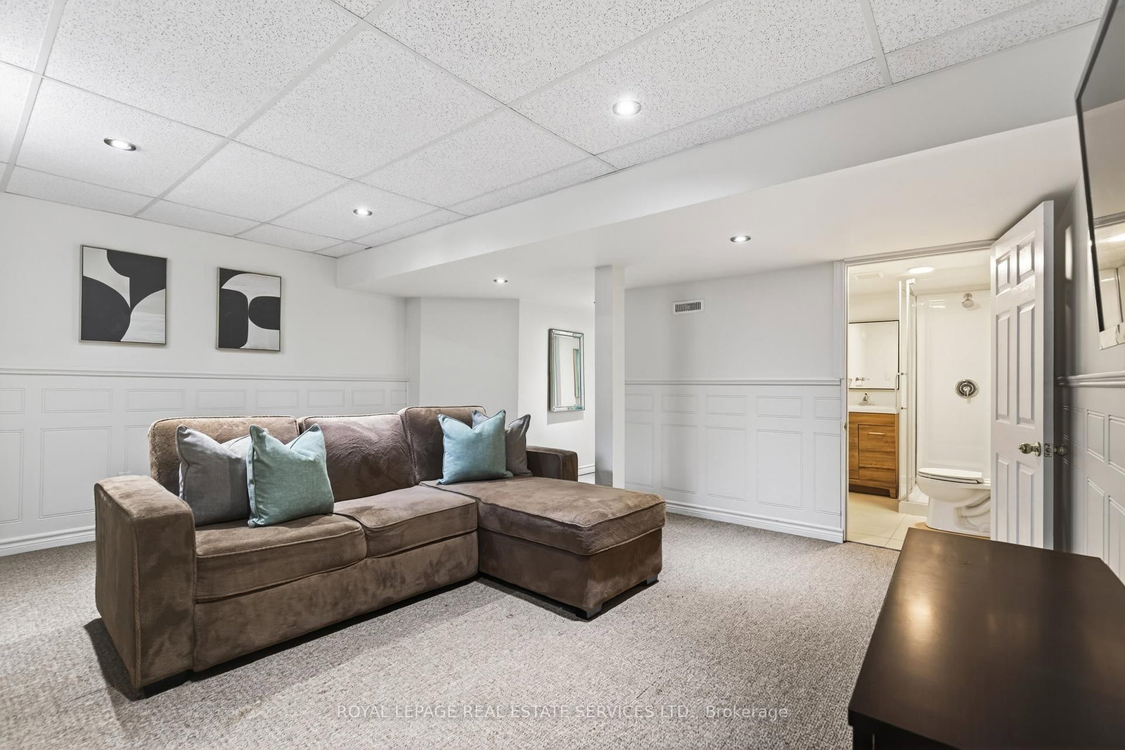 2307 Stone Glen Crescent • Oakville, ON photo 25