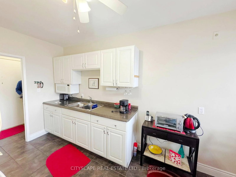 824 Brant Burlington,Ontario L7R 2J5 — Photo 10