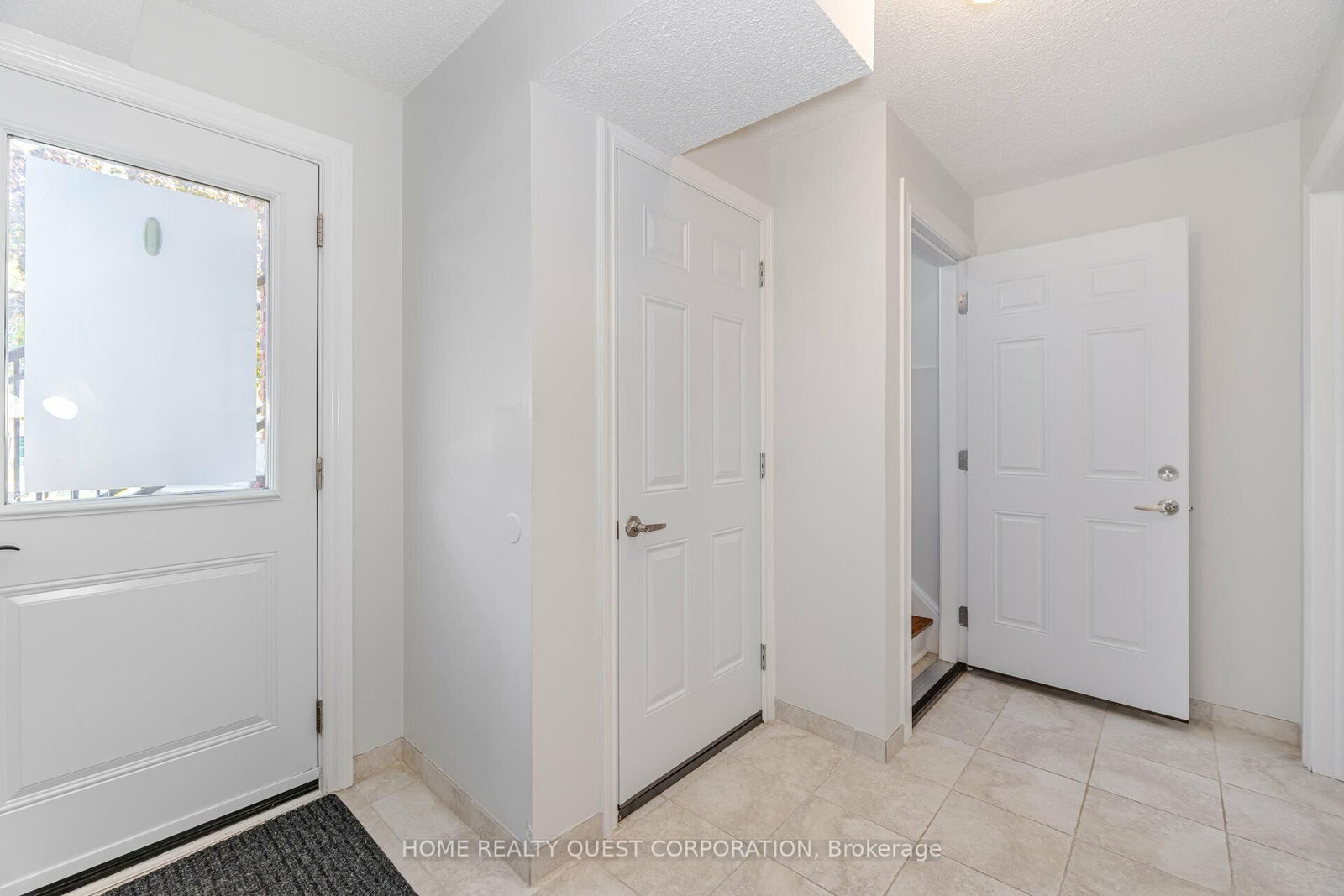 4190 Bishopstoke Lane • Mississauga, ON photo 18