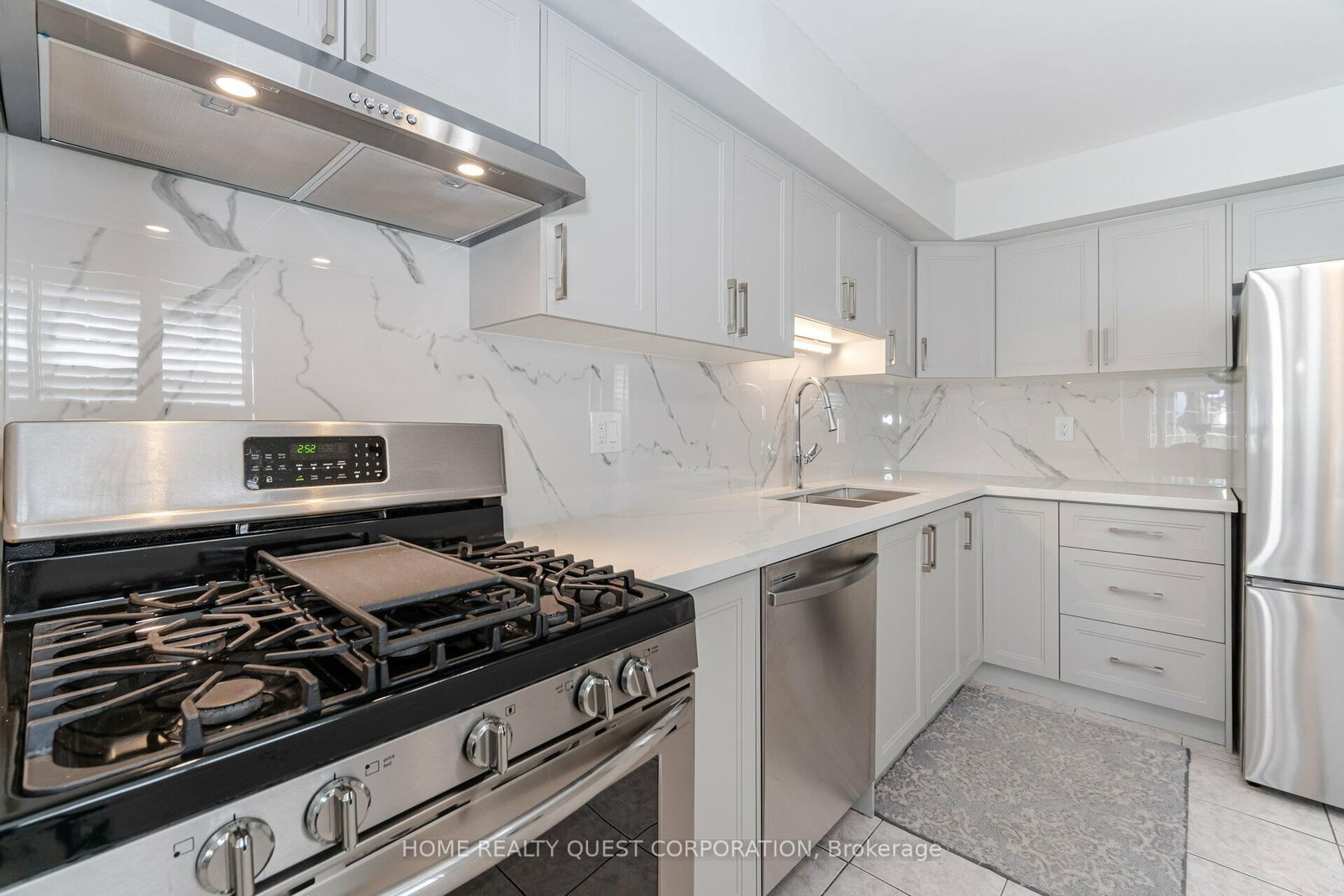4190 Bishopstoke Lane • Mississauga, ON photo 21