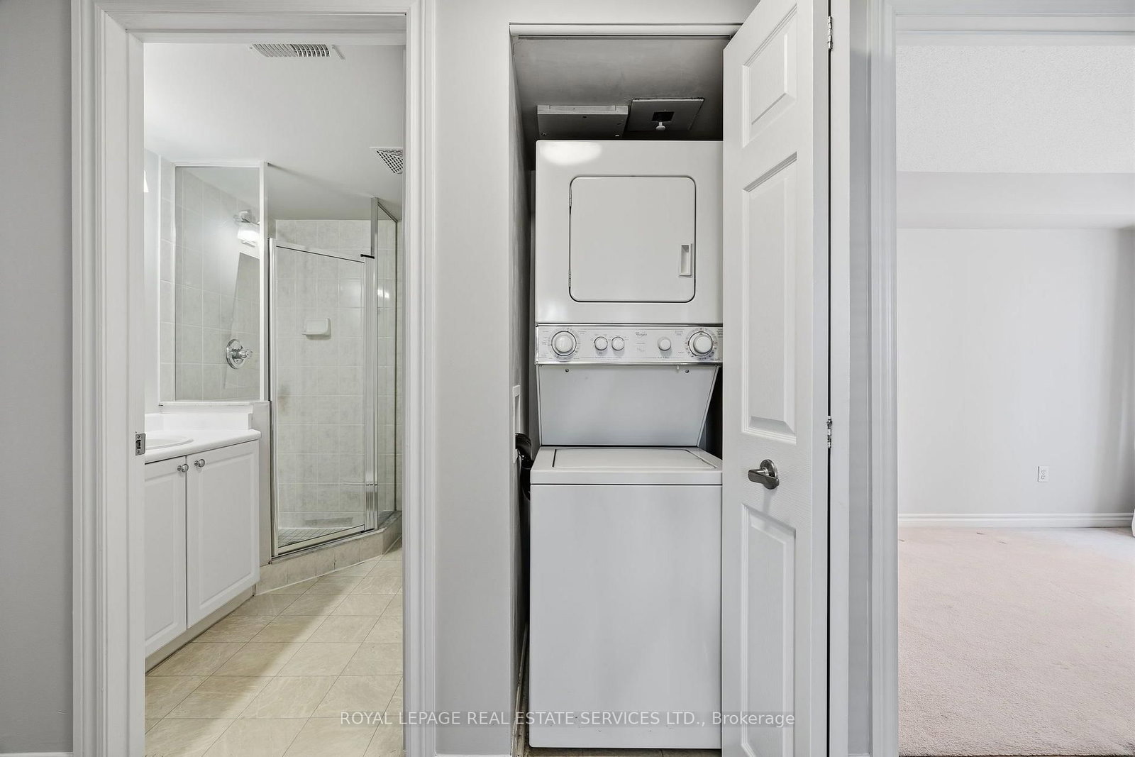 203-1701 Lampman Avenue • Burlington, ON photo 26