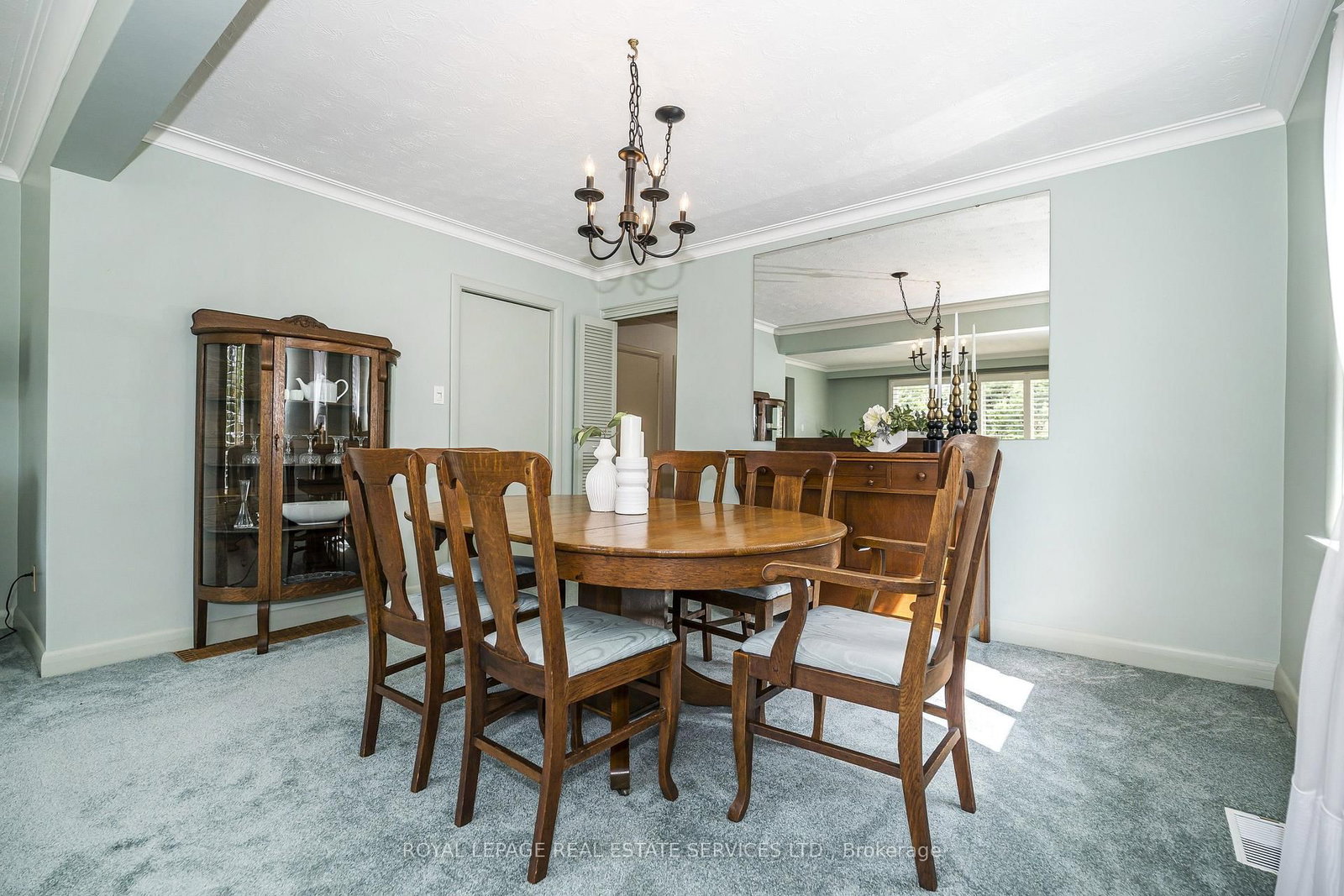 8 Burwood Road, Toronto, ON, photo 3