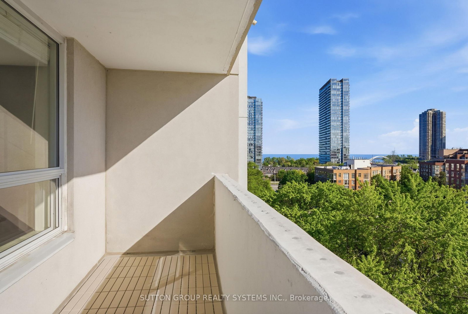 45 Southport Street • #911 • Toronto, ON photo 28