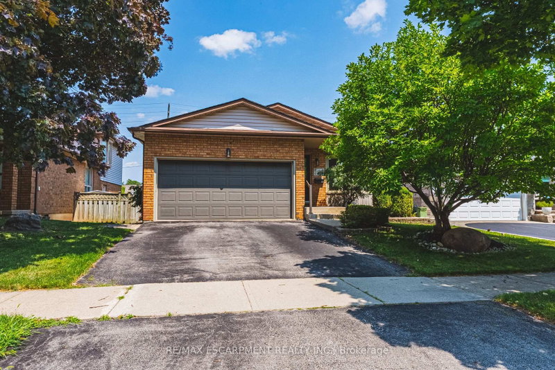 2206 Donald Road, Burlington