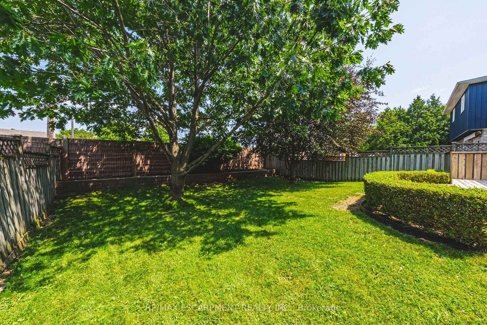 2206 Donald Road • Burlington, ON photo 27