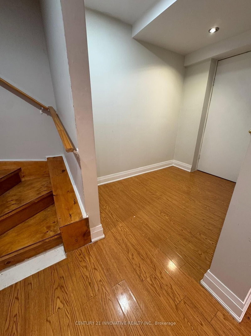 3674 Freeman Terrace