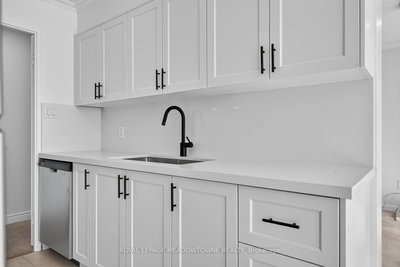 1580 Mississauga Valley Mississauga,ON L5A 3T8 — Photo 18