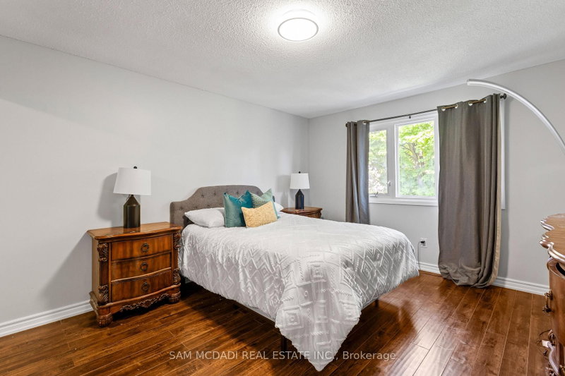 6755 Segovia Mississauga,ON L5N 1P1 — Photo 20