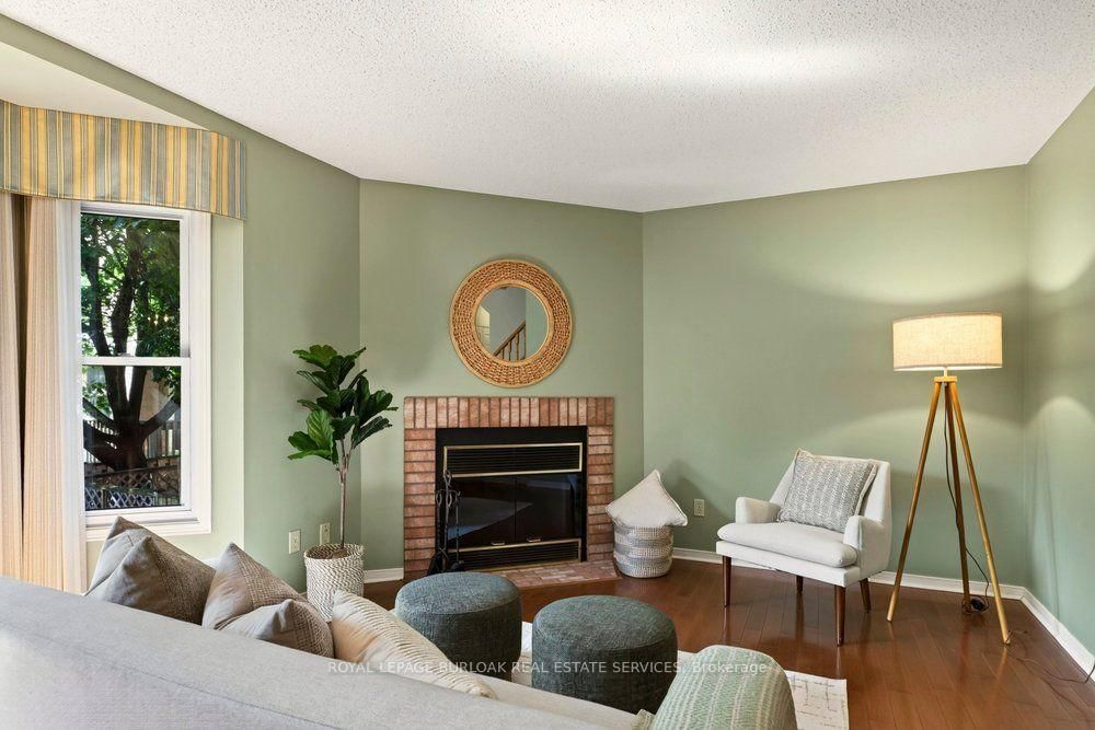 2915 Headon Forest Drive • #47 • Burlington, ON photo 4