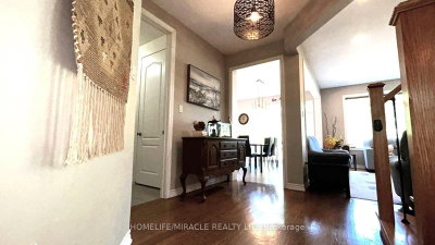 185 Thornbush Brampton,ON L7A 4R5 — Photo 10