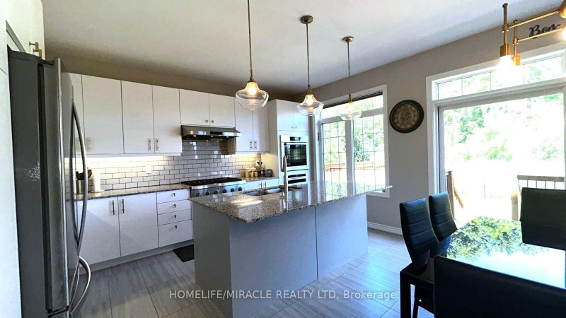 185 Thornbush Brampton,ON L7A 4R5 — Photo 19