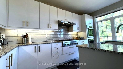 185 Thornbush Brampton,ON L7A 4R5 — Photo 23