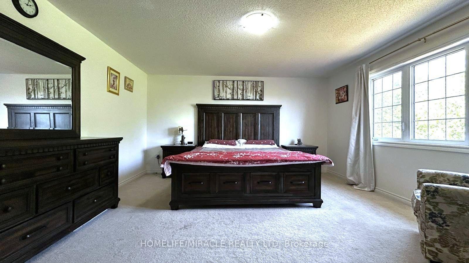 185 Thornbush Boulevard • Brampton, ON photo 28