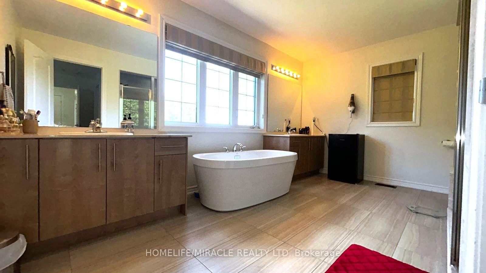 185 Thornbush Boulevard • Brampton, ON photo 32