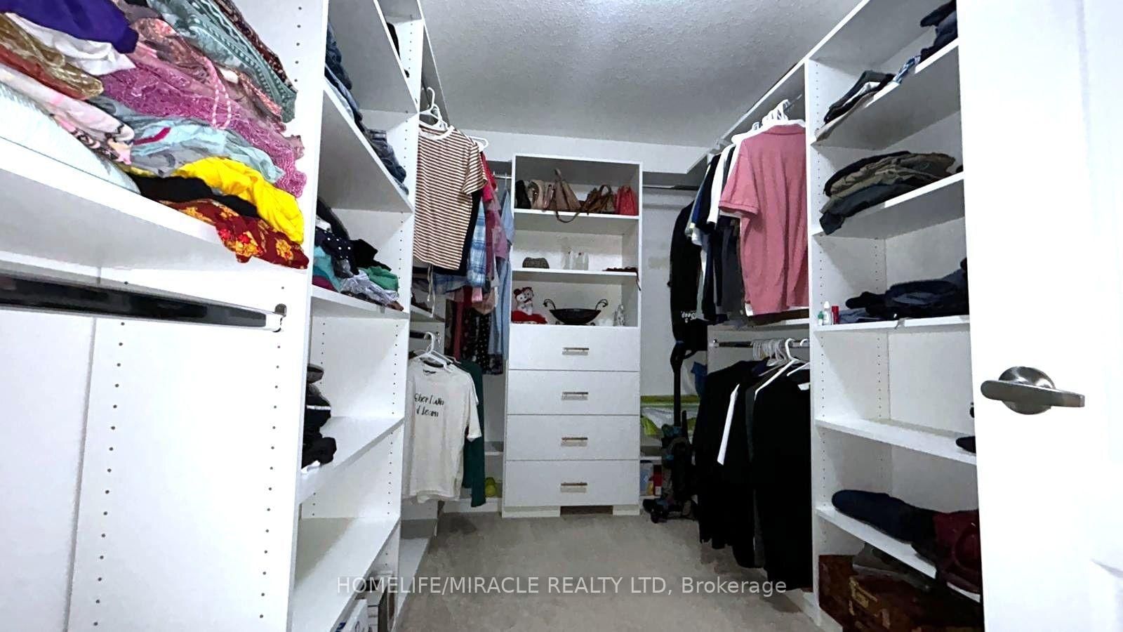 185 Thornbush Boulevard • Brampton, ON photo 35