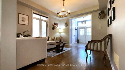 185 Thornbush Boulevard • Brampton, ON photo 8