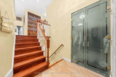 687 Twain Avenue — more photos