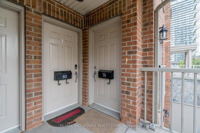 Unit 79 — 9 Windermere Avenue — photo 3