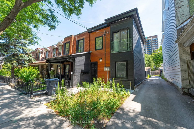123 Lansdowne Avenue, Toronto