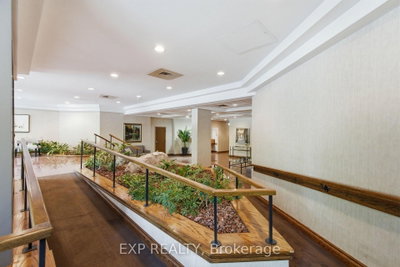1903 Pilgrims Oakville,ON L6M 2X1 — Photo 13