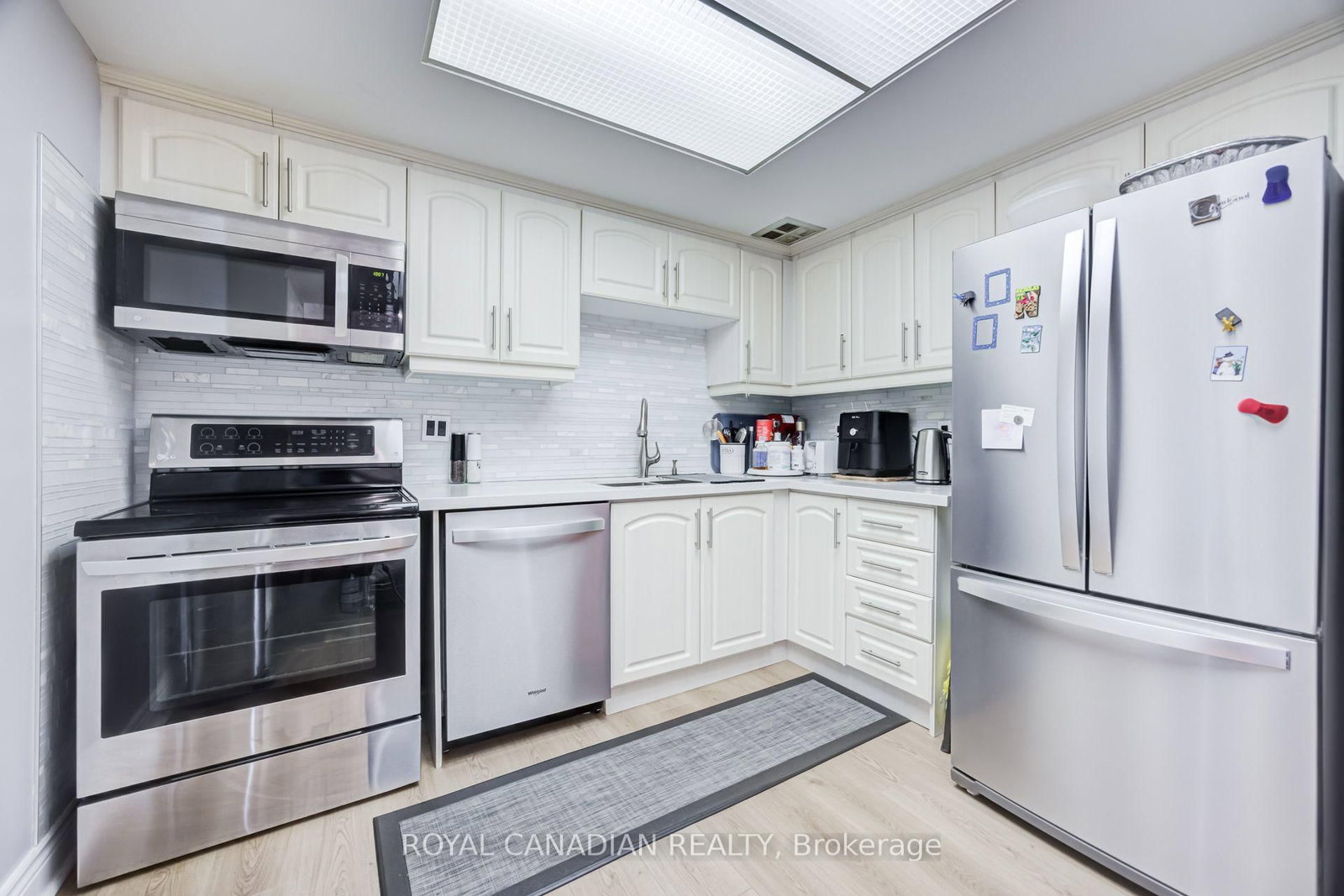 8 Lisa Brampton,ON L6T 4S6 — Photo 10