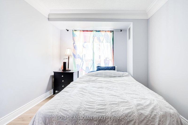 8 Lisa Brampton,ON L6T 4S6 — Photo 22