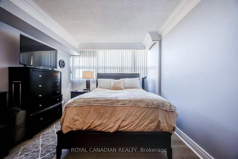 8 Lisa Brampton,ON L6T 4S6 — Photo 24