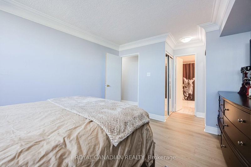 8 Lisa Brampton,ON L6T 4S6 — Photo 25
