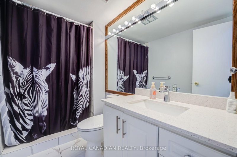 8 Lisa Brampton,ON L6T 4S6 — Photo 27