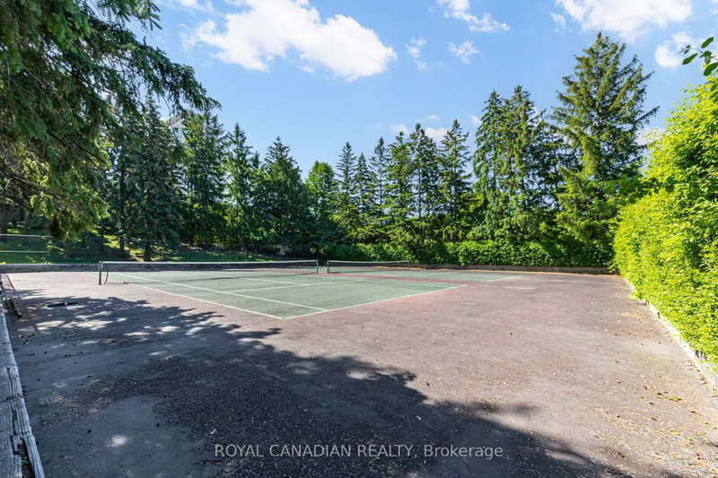 8 Lisa Brampton,ON L6T 4S6 — Photo 40