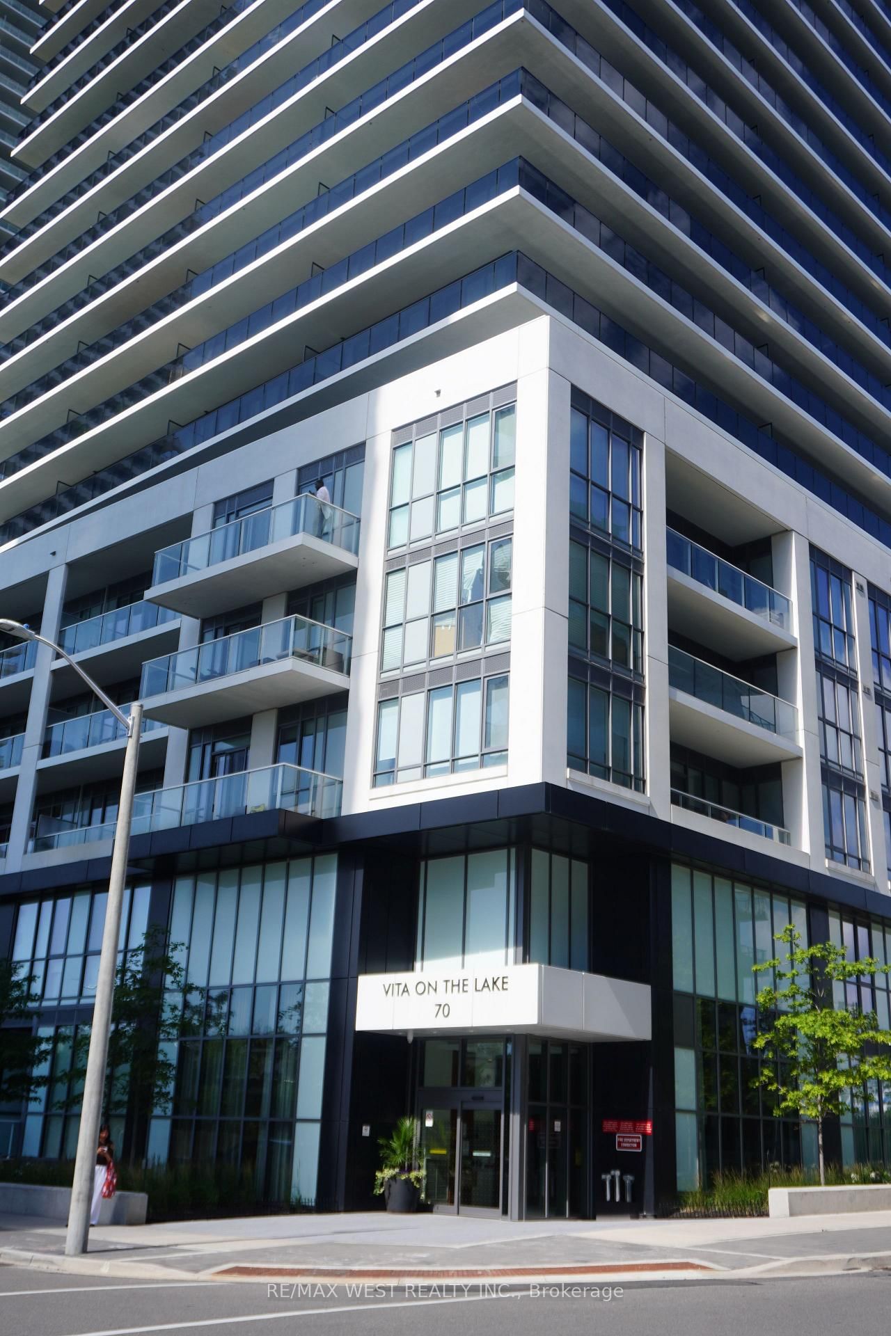 5101-70 Annie Craig Drive, Toronto, ON