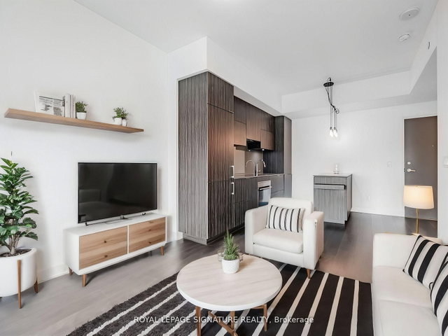 602 - 1990 bloor Street W