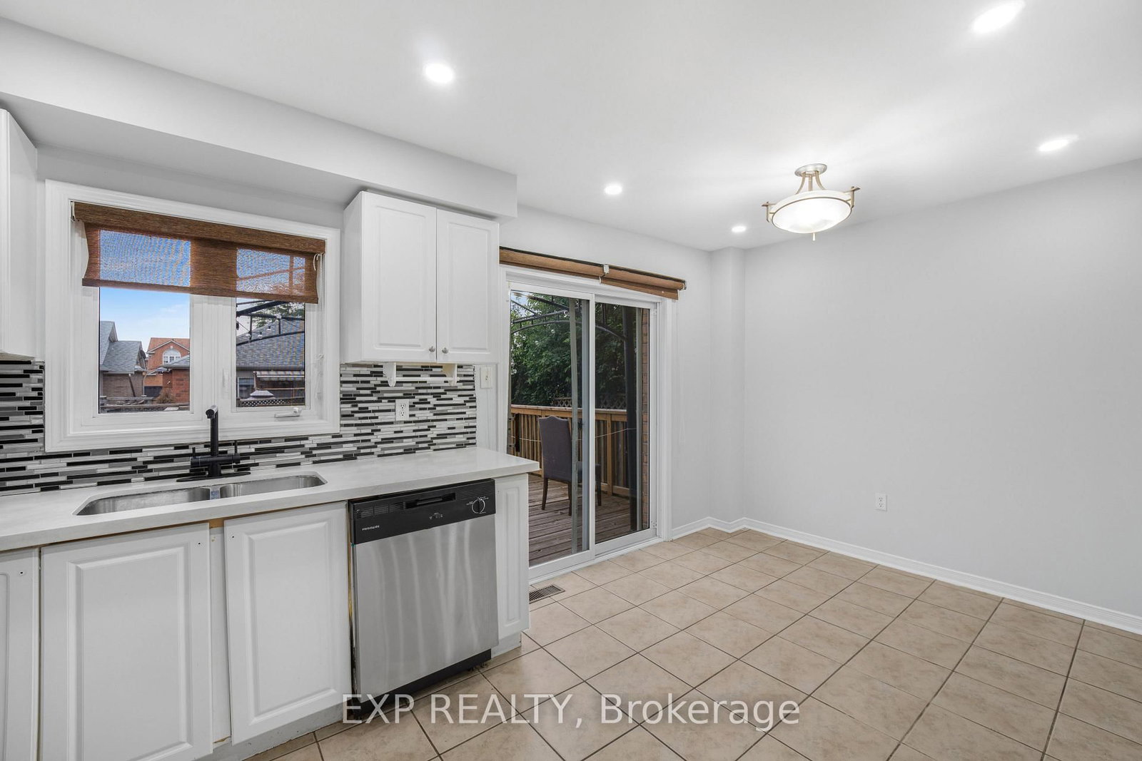 128 Olympia Brampton,ON L6X 4W3 — Photo 6