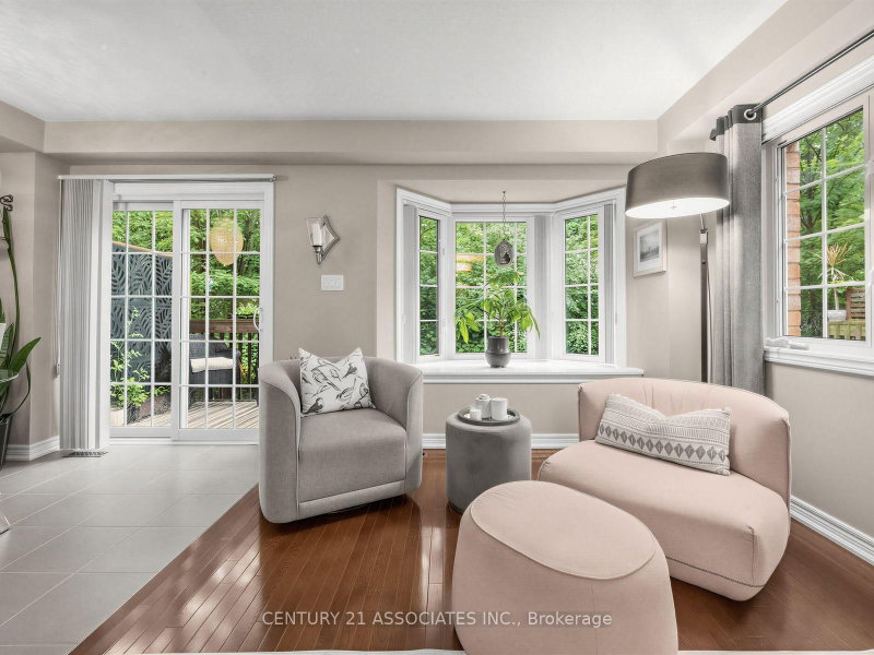 233 Duskywing Oakville,ON L6L 0C5 — Photo 11