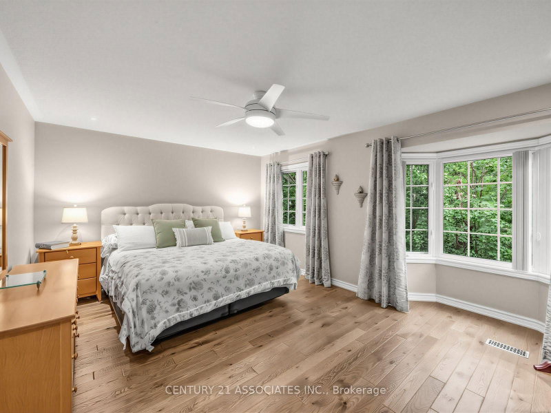 233 Duskywing Oakville,ON L6L 0C5 — Photo 17